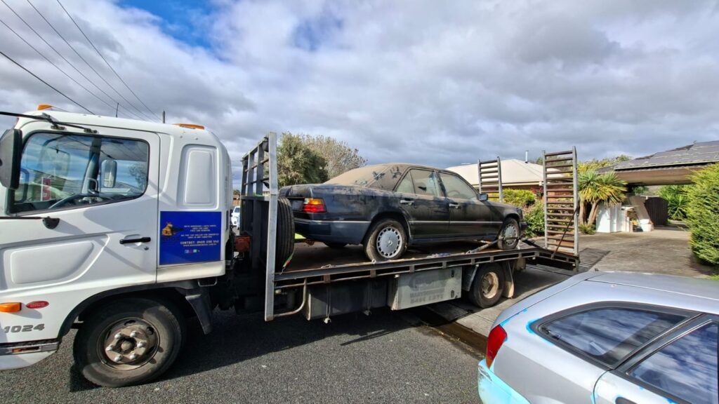wreckers buy cars